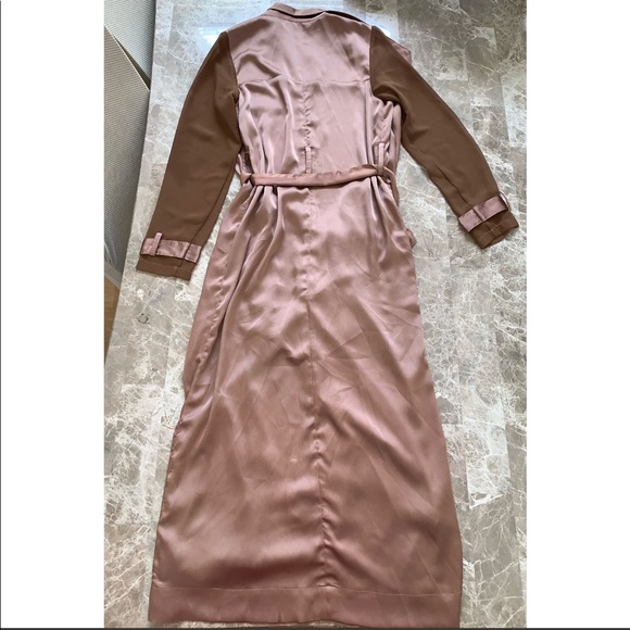 Authentic House of CB Rose-Gold Mesh Sleeve Duster - Picture 2 of 6